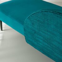 Borax FR mööblikangas interjööris — 100% polüester ühevärviline, 100 000 Martindale raske lepingukasutus. Interjöörivaade 2.