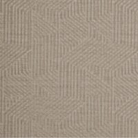 Cenia FR mustriga tulekindel mööblikangas, värv 04: 49% polüester / 44% akrüül / 7% viskoos, Dessin-koe raportiga 22 × 18 cm, laius 140 cm, 530 g/m², 40 000 Martindale’i tsüklit klass SC, EN 1021 / IMO Part 8 / C&M sertifikaadid — hotellidele, restoranidele ja aktsentpolsterdusele.