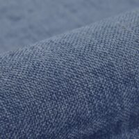 Cocoon — двусторонняя мебельная ткань, цвет 19: 100% полиэстер, гладкое однотонное переплетение с мягким драпированным касанием, ширина 140 см, 335 г/м², 100 000 циклов по Мартиндейлу класс SC — доступная по цене двусторонняя ткань для жилых и лёгких контрактных интерьеров в 36 оттенках.