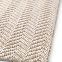 Harve herringbone outdoor rug texture detail