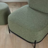Osmium FR buklee mööblikangas interjööris — akrüülikeskne, villatundeline, BS 5852 CRIB 5. Interjöörivaade 1.
