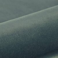 Volterra — мебельная ткань, цвет 28: 85% полиэстер / 15% хлопок, однотонное переплетение в стиле шенилла с мягкой хлопковой поверхностью, ширина 140 см, 530 г/м², 100 000 циклов по Мартиндейлу класс SC, светопрочность 6 — мебельная ткань для тяжёлой жилой и контрактной эксплуатации в 54 оттенках.