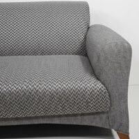 Lima Polyester-Cotton Upholstery Fabric: 50% polyester, 50% cotton, 140 cm wide, 395 g/m², 25 000 Martindale cycles. Fabric texture, view 2.